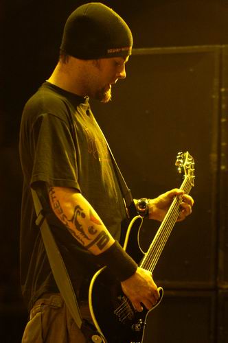 Seether at Freedom Hall Civic Center Johnson City, TN on October 29, 2003 &mdash; concert photo by Wayne Dennon