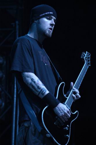 Seether at Freedom Hall Civic Center Johnson City, TN on October 29, 2003 &mdash; concert photo by Wayne Dennon