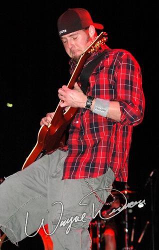 Seether at Jillian's Louisville, KY on May 6, 2005 &mdash; concert photo by Wayne Dennon