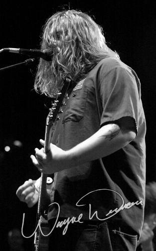 Seether at Jillian's Louisville, KY on May 6, 2005 &mdash; concert photo by Wayne Dennon