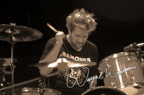 Seether at Jillian's Louisville, KY on May 6, 2005 &mdash; concert photo by Wayne Dennon
