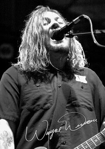 Seether at Jillian's Louisville, KY on May 6, 2005 &mdash; concert photo by Wayne Dennon