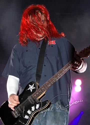 Seether at Arts, Beats & Eats Pontiac, MI on September 2, 2005 &mdash; concert photo by Wayne Dennon