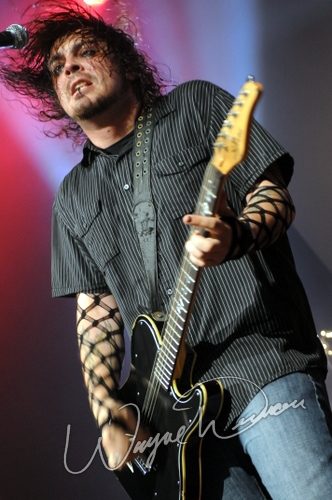 Seether at Madison Theater Covington, KY on May 21, 2008 &mdash; concert photo by Wayne Dennon