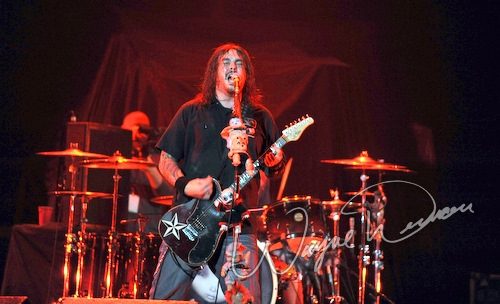 Seether at Rupp Arena Lexington, KY on February 27, 2009 &mdash; concert photo by Wayne Dennon
