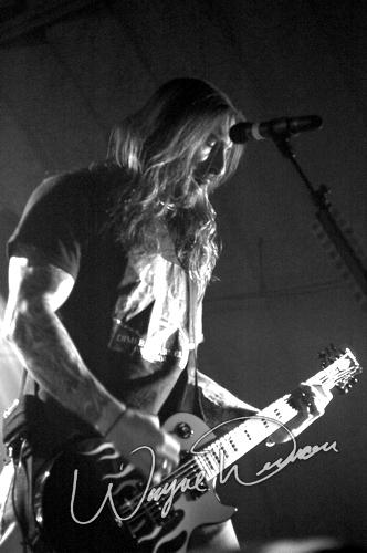Sevendust at Expo Five Louisville, KY on December 18, 2004 &mdash; concert photo by Wayne Dennon