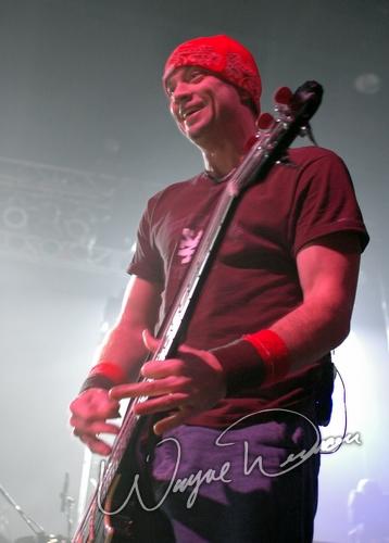 Sevendust at Lifestyle Communities Pavilion Columbus, OH on December 7, 2005 &mdash; concert photo by Wayne Dennon