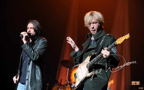 Kenny Wayne Shepherd at Taft Theatre Cincinnati, OH on November 17, 2010 &mdash; concert photo by Wayne Dennon