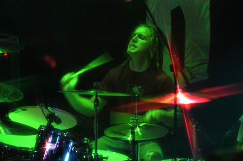 Shinedown at Headliners Music Hall Louisville, KY on July 27, 2003 &mdash; concert photo by Wayne Dennon