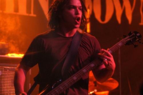 Shinedown at Headliners Music Hall Louisville, KY on July 27, 2003 &mdash; concert photo by Wayne Dennon
