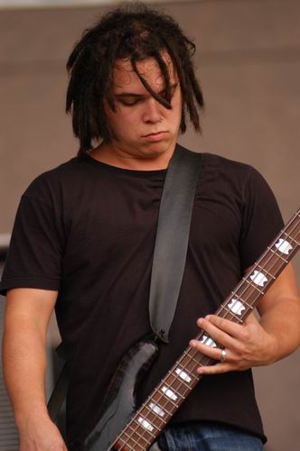 Shinedown at Unknown Venue Somewhere, US on August 31, 2003 &mdash; concert photo by Wayne Dennon