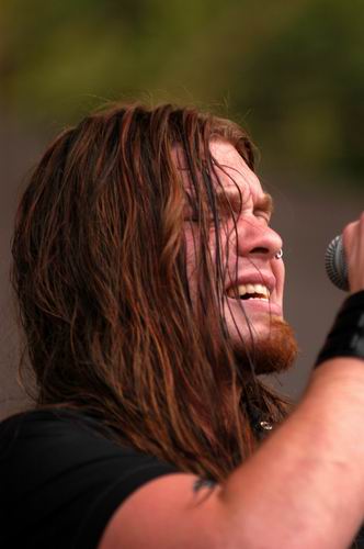 Shinedown at Unknown Venue Somewhere, US on August 31, 2003 &mdash; concert photo by Wayne Dennon