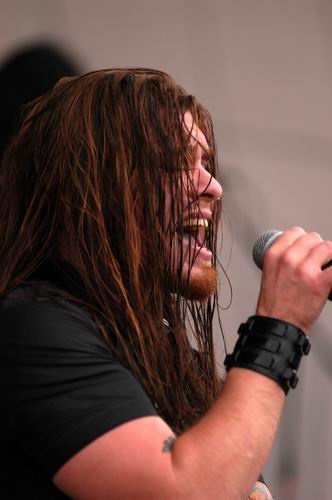 Shinedown at Unknown Venue Somewhere, US on August 31, 2003 &mdash; concert photo by Wayne Dennon