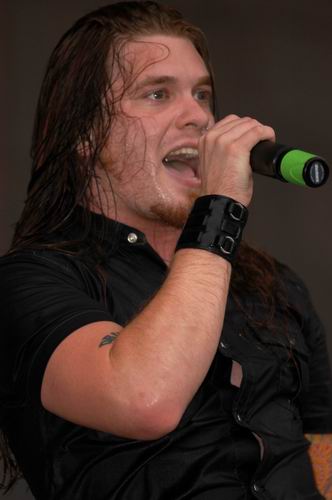 Shinedown at Unknown Venue Somewhere, US on August 31, 2003 &mdash; concert photo by Wayne Dennon
