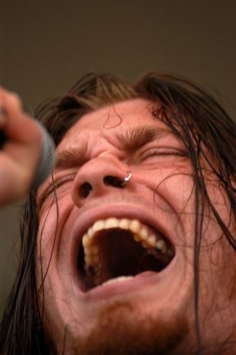 Shinedown at Unknown Venue Somewhere, US on August 31, 2003 &mdash; concert photo by Wayne Dennon