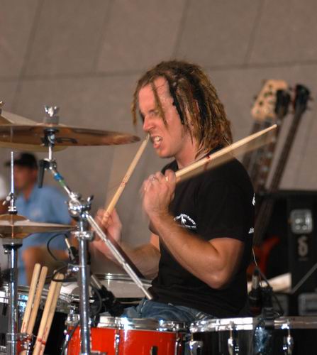 Shinedown at Unknown Venue Somewhere, US on August 31, 2003 &mdash; concert photo by Wayne Dennon