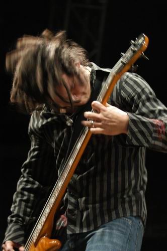 Shinedown at Freedom Hall Civic Center Johnson City, TN on October 29, 2003 &mdash; concert photo by Wayne Dennon