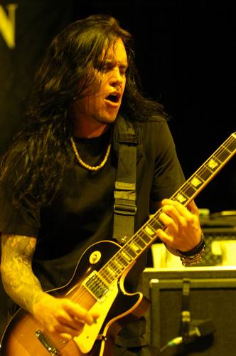 Shinedown at Freedom Hall Civic Center Johnson City, TN on October 29, 2003 &mdash; concert photo by Wayne Dennon
