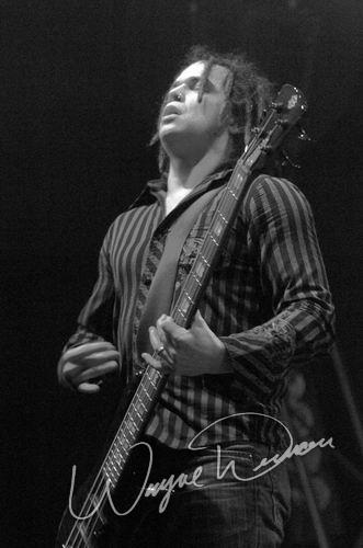 Shinedown at Rupp Arena Lexington, KY on January 16, 2004 &mdash; concert photo by Wayne Dennon