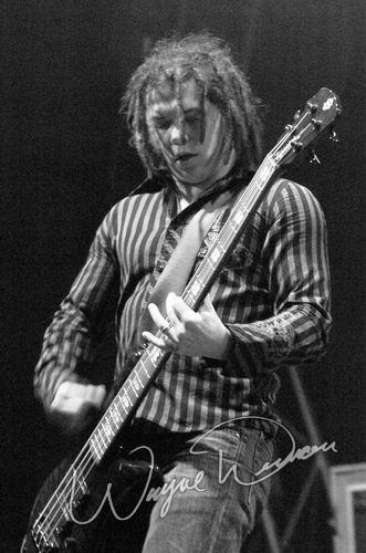 Shinedown at Rupp Arena Lexington, KY on January 16, 2004 &mdash; concert photo by Wayne Dennon