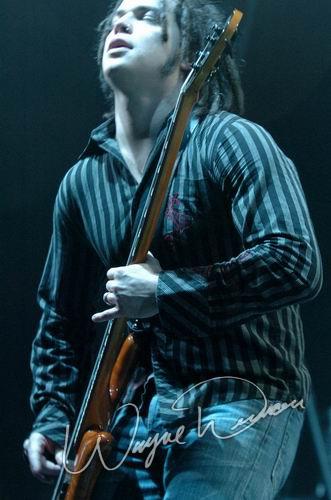 Shinedown at Rupp Arena Lexington, KY on January 16, 2004 &mdash; concert photo by Wayne Dennon