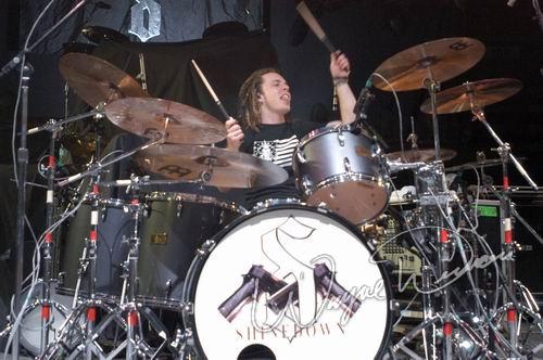 Shinedown at McKenzie Hall Chattanooga, TN on January 27, 2004 &mdash; concert photo by Wayne Dennon