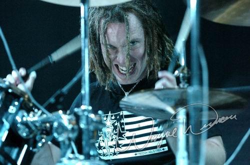 Shinedown at McKenzie Hall Chattanooga, TN on January 27, 2004 &mdash; concert photo by Wayne Dennon