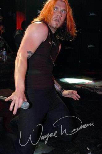 Shinedown at Jillian's Louisville, KY on September 8, 2004 &mdash; concert photo by Wayne Dennon