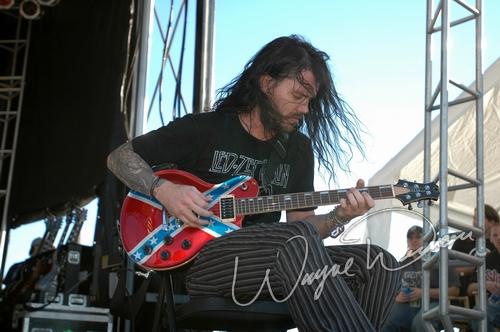 Shinedown at X-Fest Dayton, OH on September 19, 2004 &mdash; concert photo by Wayne Dennon