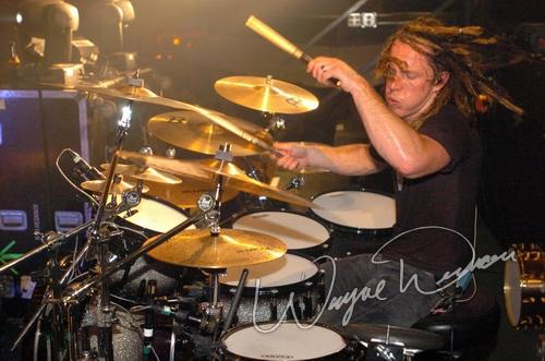 Shinedown at Piere's Fort Wayne, IN on September 21, 2004 &mdash; concert photo by Wayne Dennon