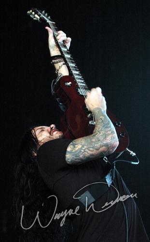 Shinedown at X-Fest Indianapolis, IN on September 10, 2005 &mdash; concert photo by Wayne Dennon