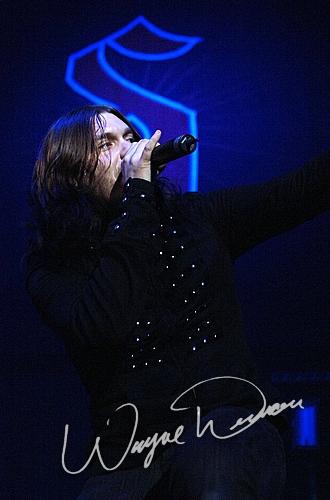 Shinedown at Louisville Gardens Louisville, KY on October 22, 2005 &mdash; concert photo by Wayne Dennon