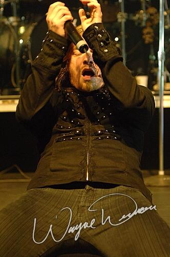 Shinedown at Louisville Gardens Louisville, KY on October 22, 2005 &mdash; concert photo by Wayne Dennon