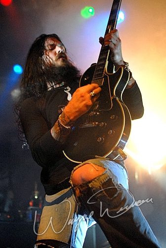 Shinedown at Bogart's Cincinnati, OH on February 20, 2006 &mdash; concert photo by Wayne Dennon