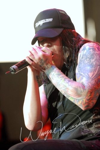 Shinedown at Verizon Wireless Music Center Noblesville, IN on September 16, 2006 &mdash; concert photo by Wayne Dennon
