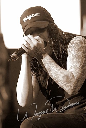 Shinedown at Verizon Wireless Music Center Noblesville, IN on September 16, 2006 &mdash; concert photo by Wayne Dennon