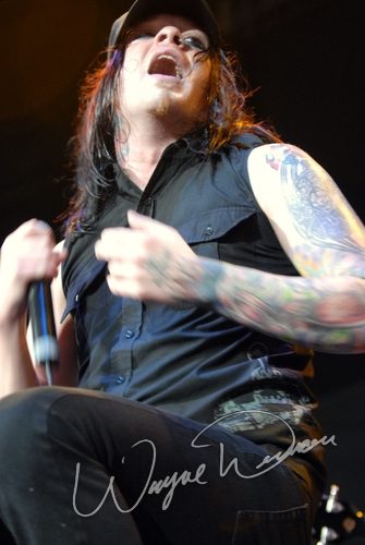Shinedown at Verizon Wireless Music Center Noblesville, IN on September 16, 2006 &mdash; concert photo by Wayne Dennon