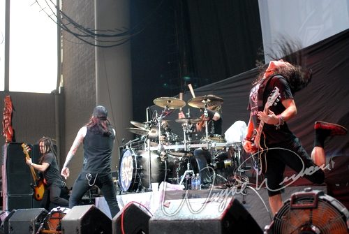 Shinedown at Verizon Wireless Music Center Noblesville, IN on September 16, 2006 &mdash; concert photo by Wayne Dennon