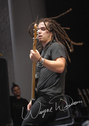 Shinedown at Verizon Wireless Music Center Noblesville, IN on September 16, 2006 &mdash; concert photo by Wayne Dennon