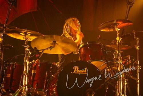 Shinedown at Louisville Gardens Louisville, KY on December 8, 2006 &mdash; concert photo by Wayne Dennon