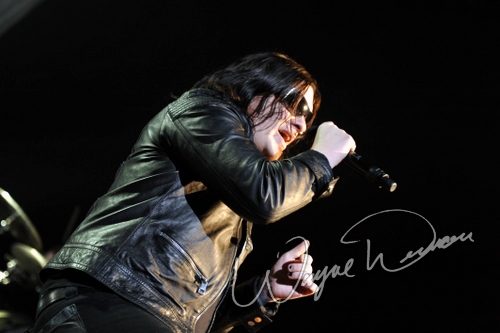 Shinedown at Bank of Kentucky Center Highland Heights, KY on December 5, 2009 &mdash; concert photo by Wayne Dennon