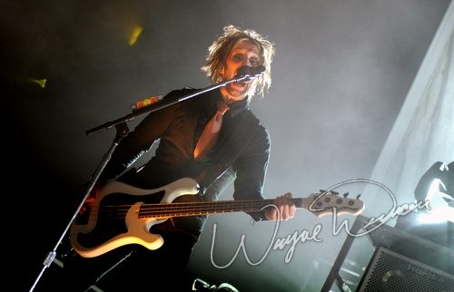 Shinedown at Bank of Kentucky Center Highland Heights, KY on December 5, 2009 &mdash; concert photo by Wayne Dennon