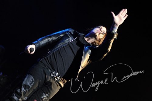 Shinedown at Bank of Kentucky Center Highland Heights, KY on December 5, 2009 &mdash; concert photo by Wayne Dennon