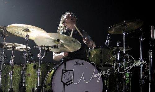 Shinedown at Bank of Kentucky Center Highland Heights, KY on December 5, 2009 &mdash; concert photo by Wayne Dennon
