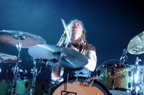 Shinedown at Bank of Kentucky Center Highland Heights, KY on December 5, 2009 &mdash; concert photo by Wayne Dennon
