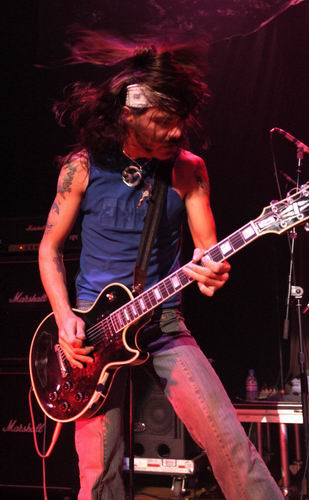 Silvertide at Taft Theatre Cincinnati, OH on November 12, 2003 &mdash; concert photo by Wayne Dennon