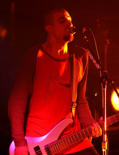 Spineshank at Alrosa Villa Columbus, OH on September 9, 2003 &mdash; concert photo by Wayne Dennon