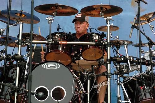 Staind at Rolling Rock Town Fair Latrobe, PA on July 31, 2004 &mdash; concert photo by Wayne Dennon