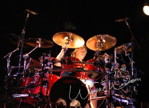 Staind at Jillian's Louisville, KY on May 5, 2006 &mdash; concert photo by Wayne Dennon