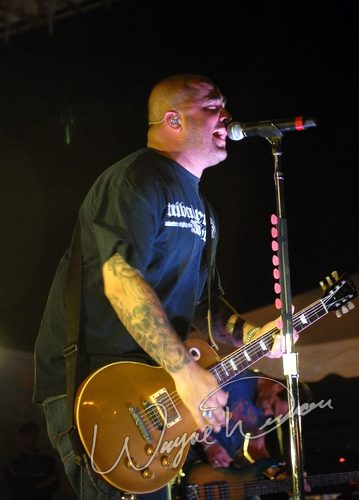 Staind at Jillian's Louisville, KY on May 5, 2006 &mdash; concert photo by Wayne Dennon